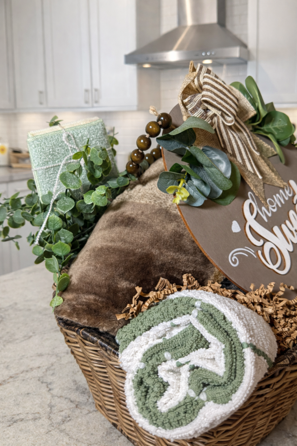 SIGNATURE - The Warm Welcome Gift Set